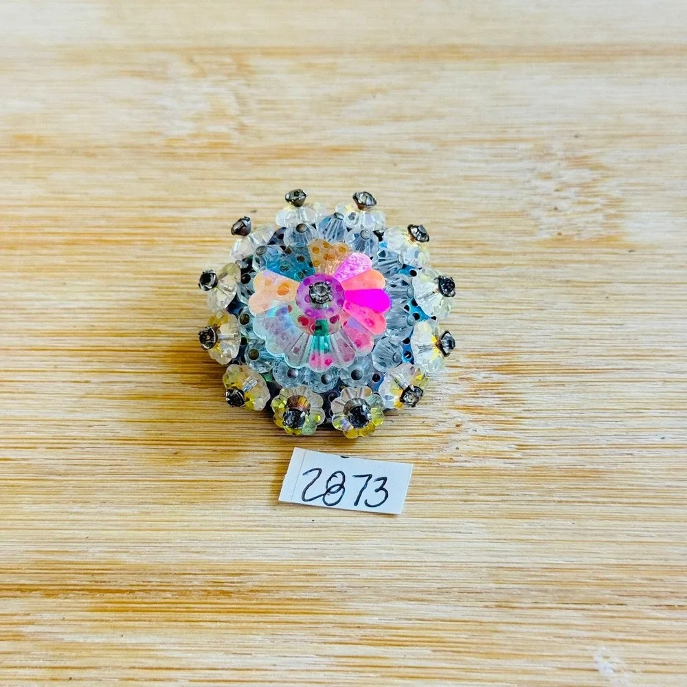 VTG Aurora Borealis Margarita‎ Crystal Cluster Brooch Pin Jeweled Retro Rainbow